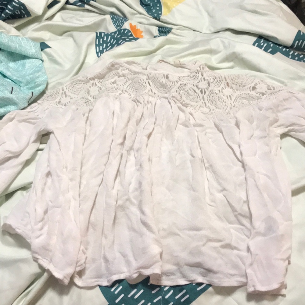 White long sleev